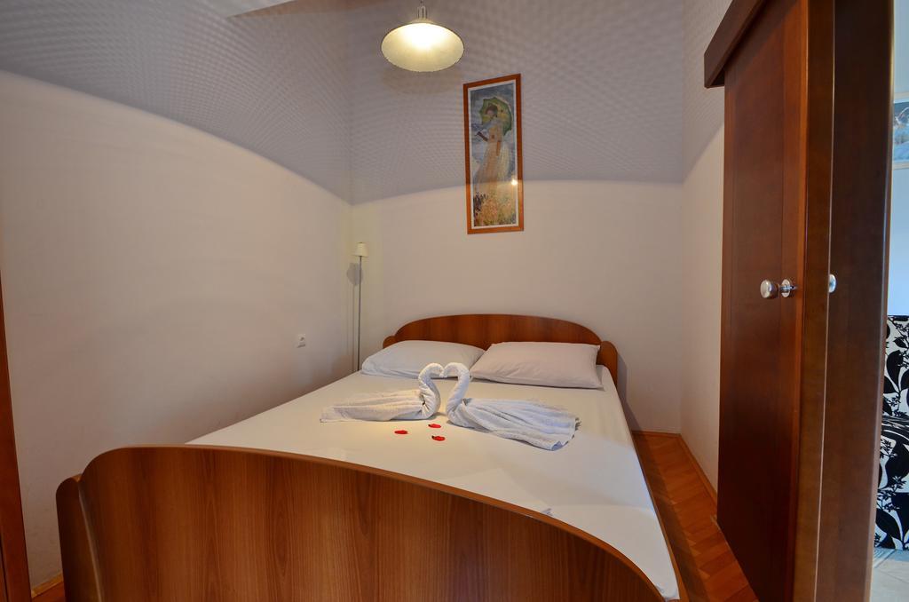 Apartments Ivetic โกตอร์ ห้อง รูปภาพ