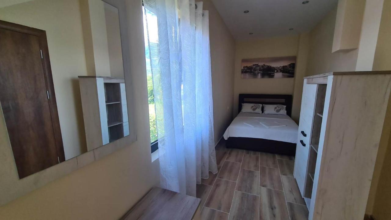 Apartments Ivetic โกตอร์ ภายนอก รูปภาพ